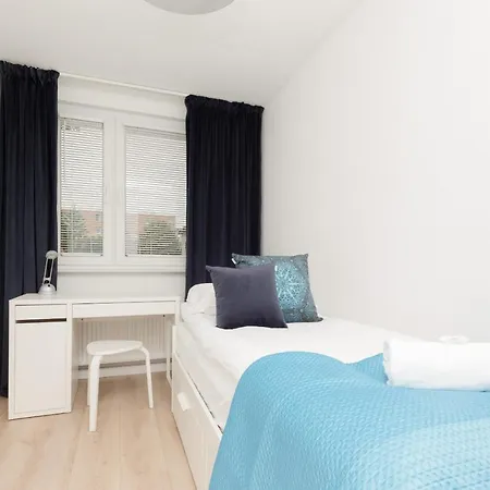Апартаменты Two-bedroom 650 M Brzezno By Renters *