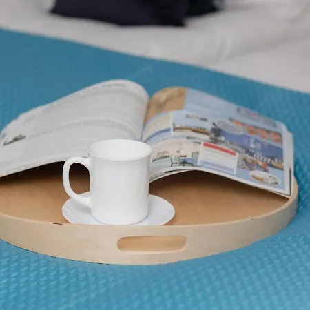 Two-bedroom 650 M Brzezno By Renters * Гданьск