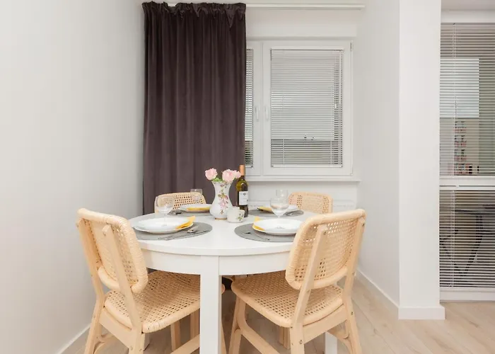 公寓 Two-bedroom 650 M Brzezno By Renters *