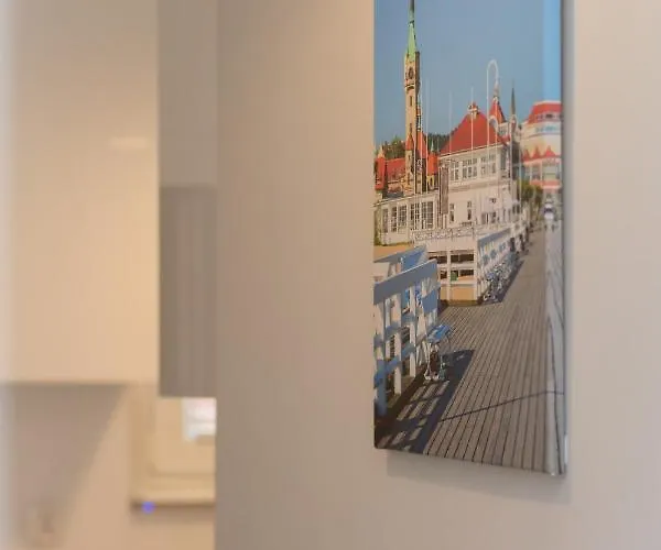 公寓 Two-bedroom 650 M Brzezno By Renters