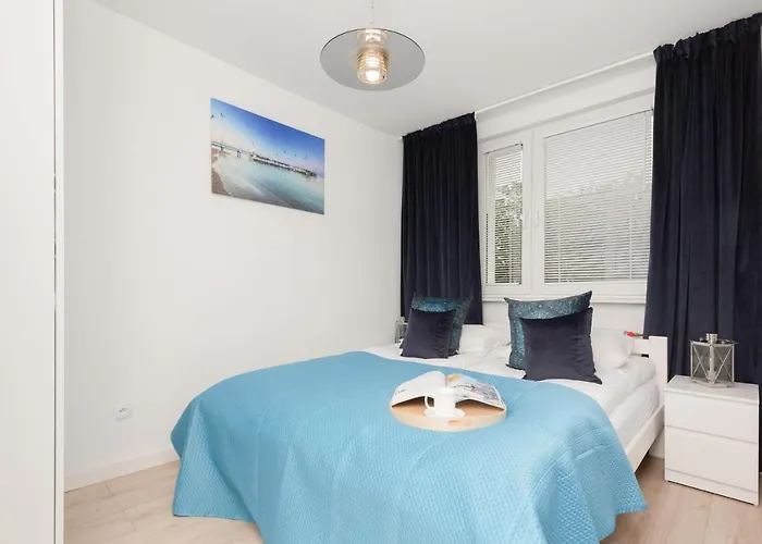 Two-bedroom 650 M Brzezno By Renters Apartment Danzig