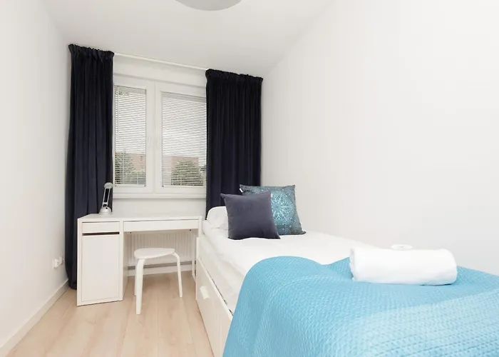 公寓 Two-bedroom 650 M Brzezno By Renters *